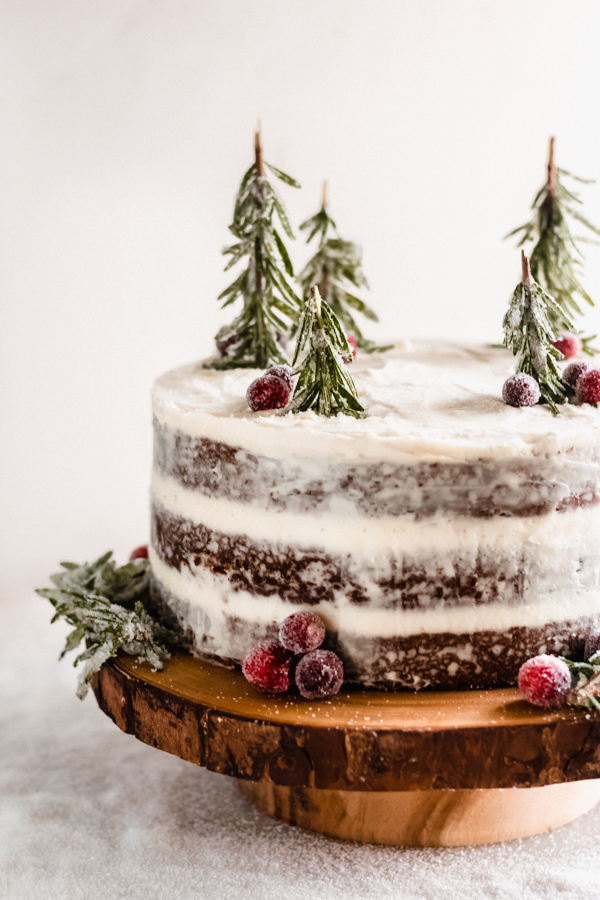 Peperkoek taart met mascarpone-cheese cake vulling