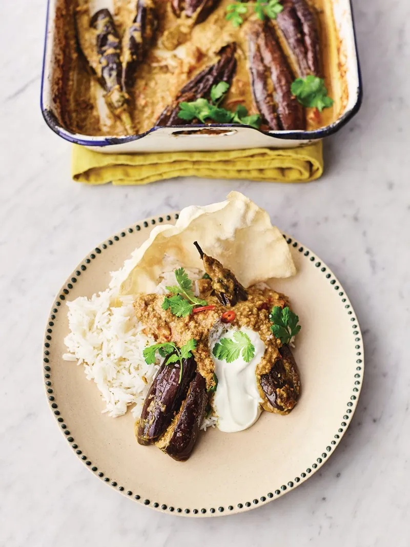 Gevulde curry-aubergines