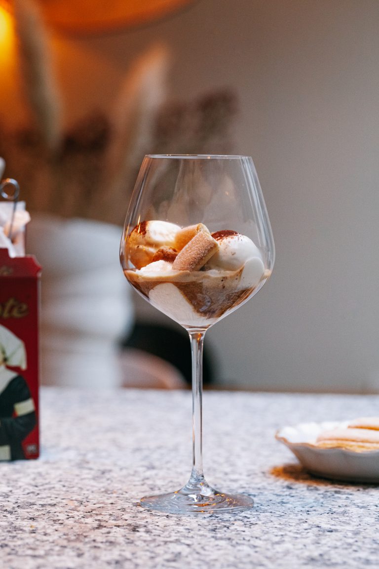Tiramisu affogato