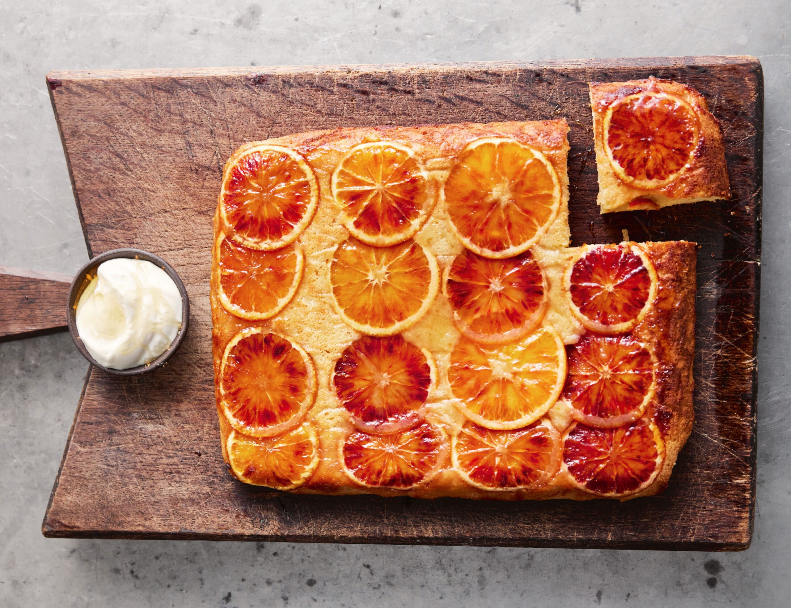 Honing-sinaasappelplaatcake