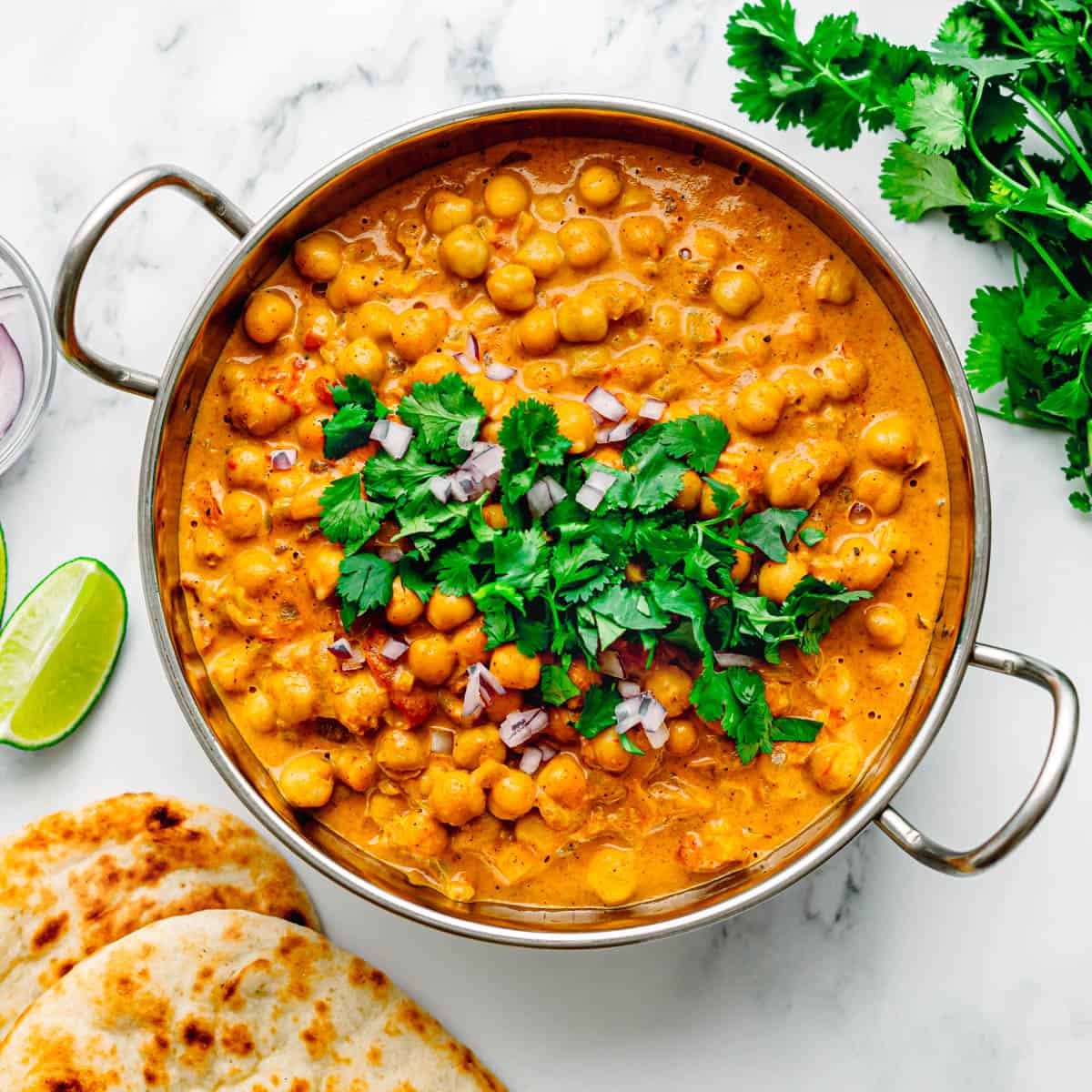 Kokosnoot kikkererwten curry