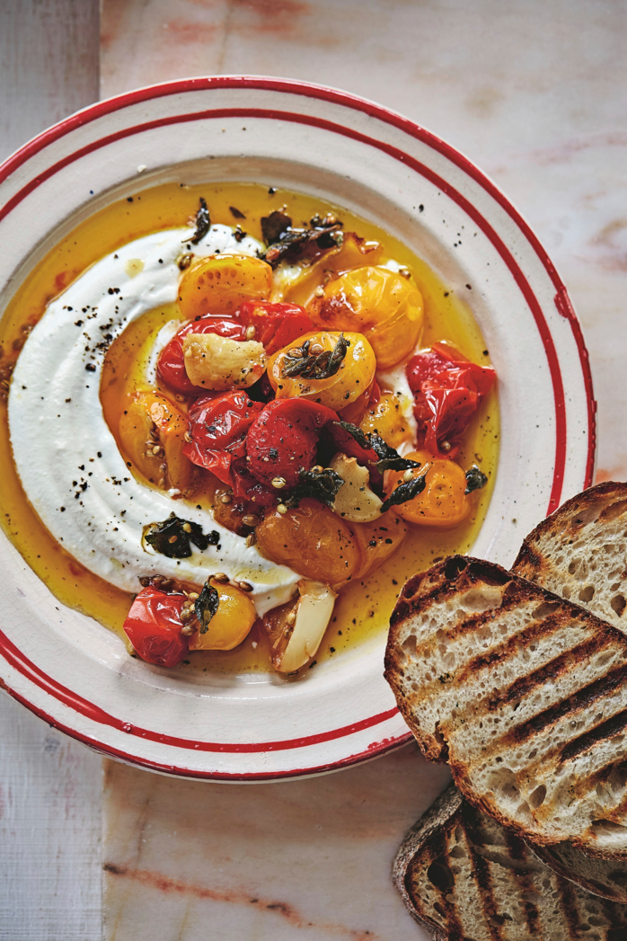 Fetadip met gekonfijte tomaten