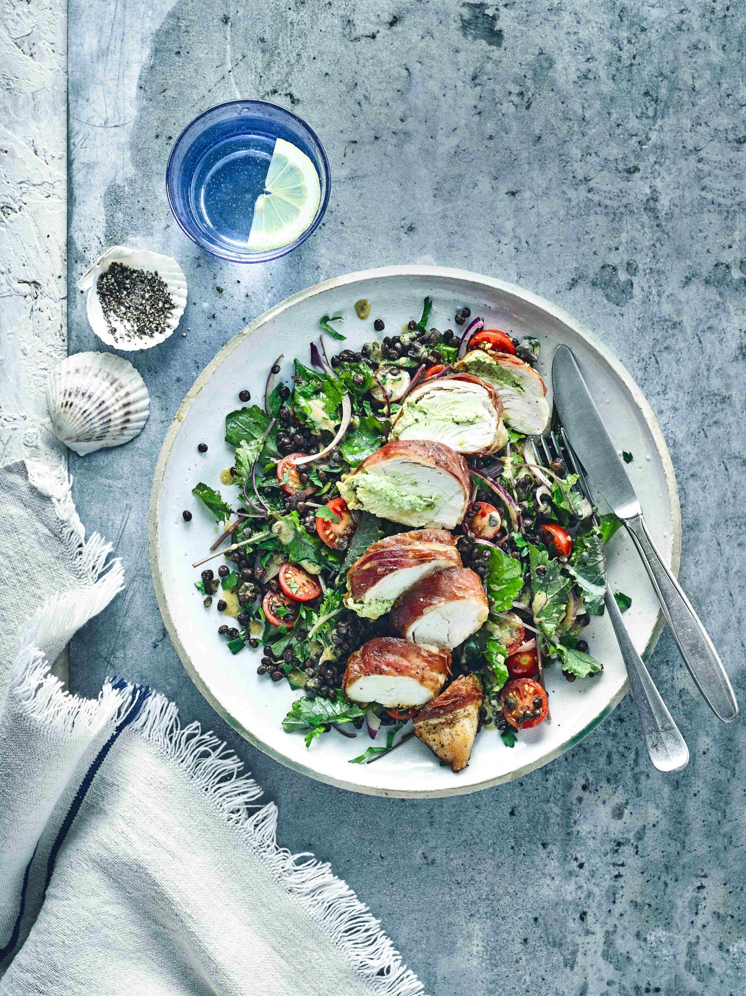 Linzensalade met prosciutto-kip