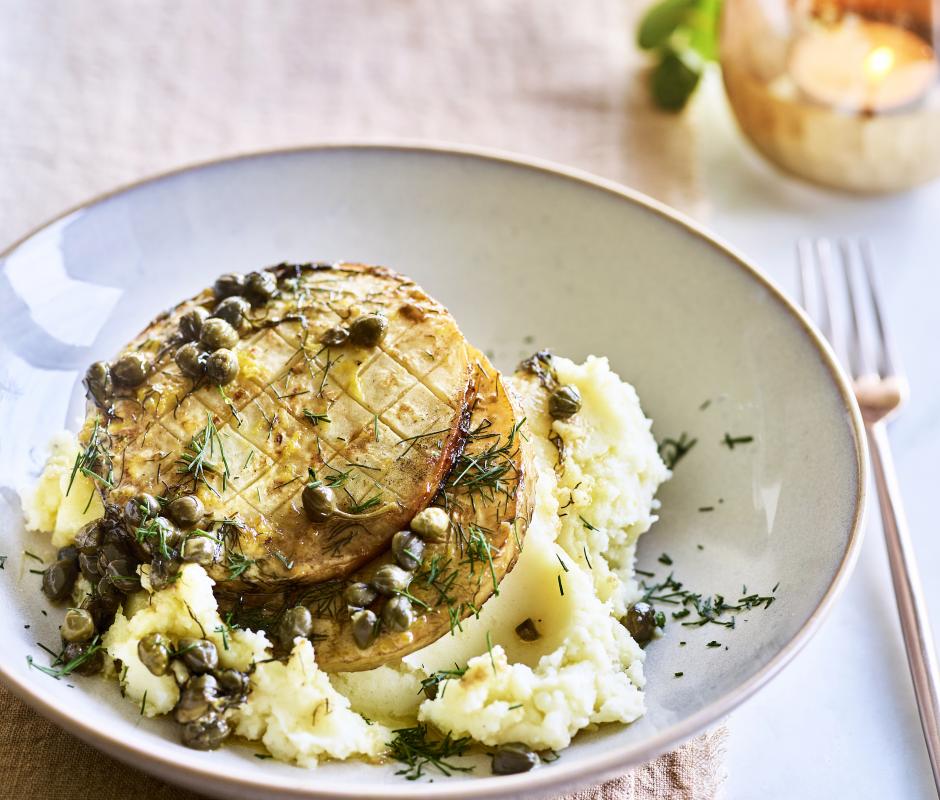 Aardappelpuree met knolseldersteak en kappertjessaus