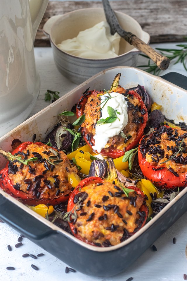 Gevulde paprika met zwarte rijst