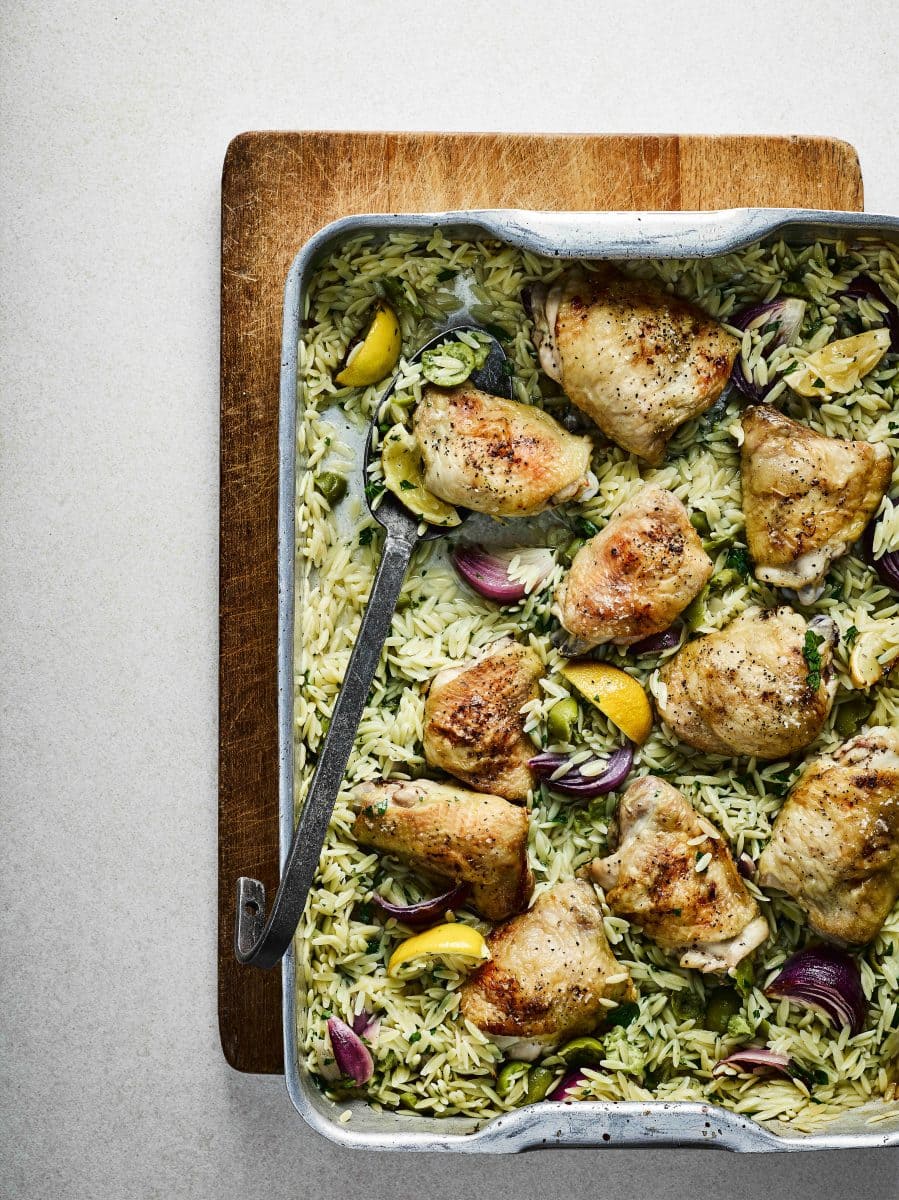 Kip met citroen, olijven en orzo