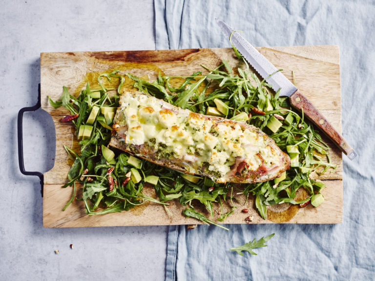 Baguette met broccoli, feta en ovengebakken ham