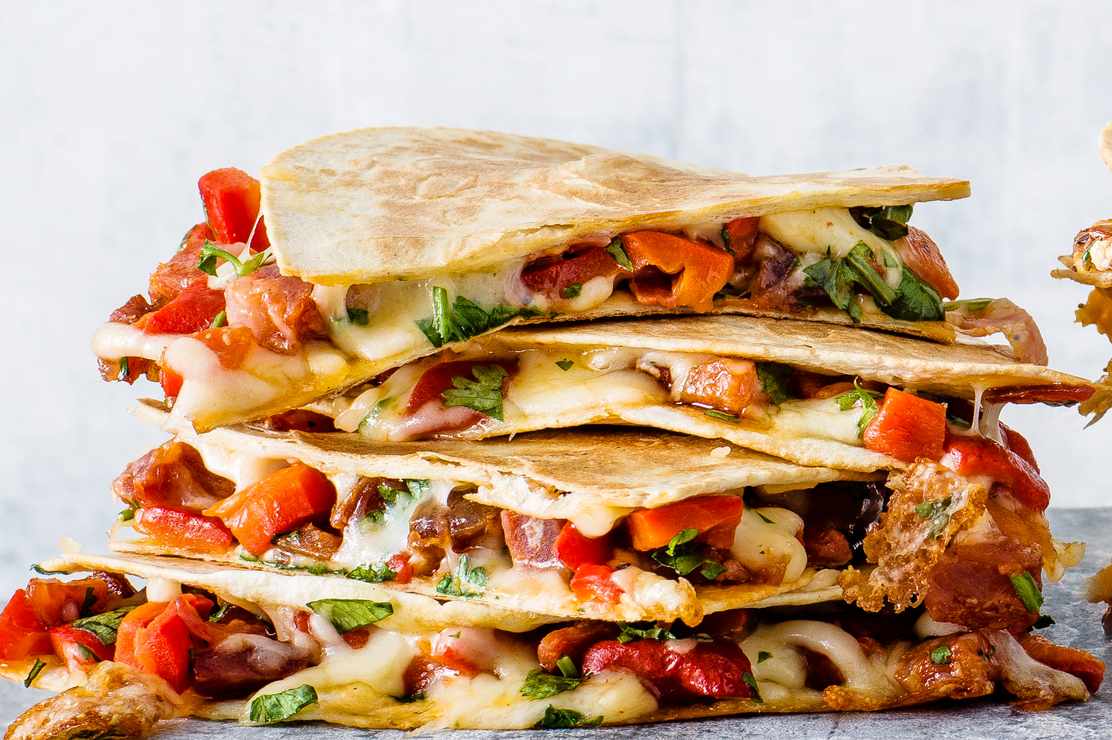 Chorizo en quesadilla's met rode peper