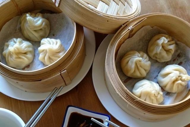 Gestoomde dumplings met garnalen