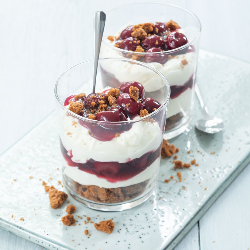 Romig dessert met Bastogne en kersen