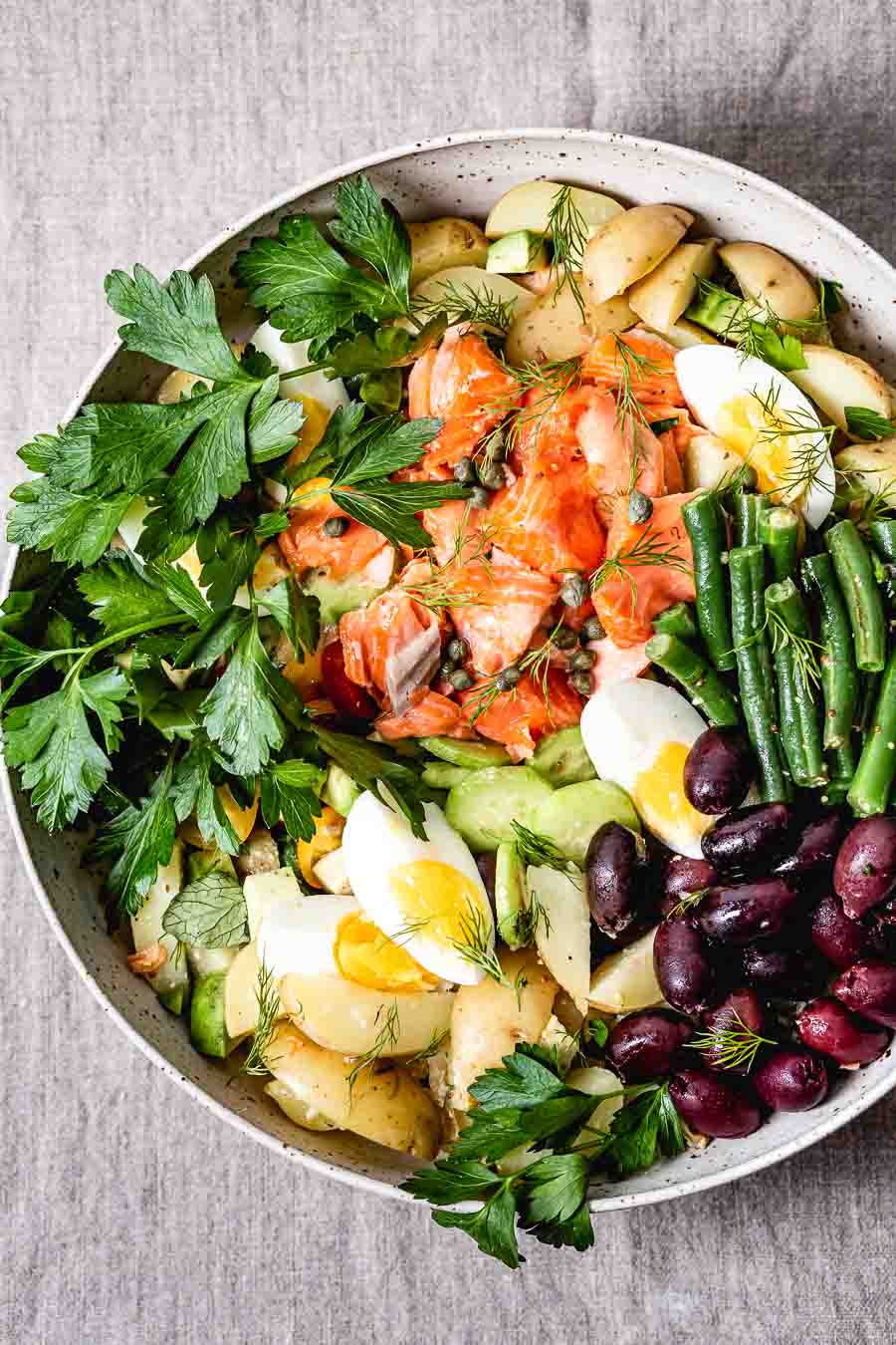 Zalm niçoise salade