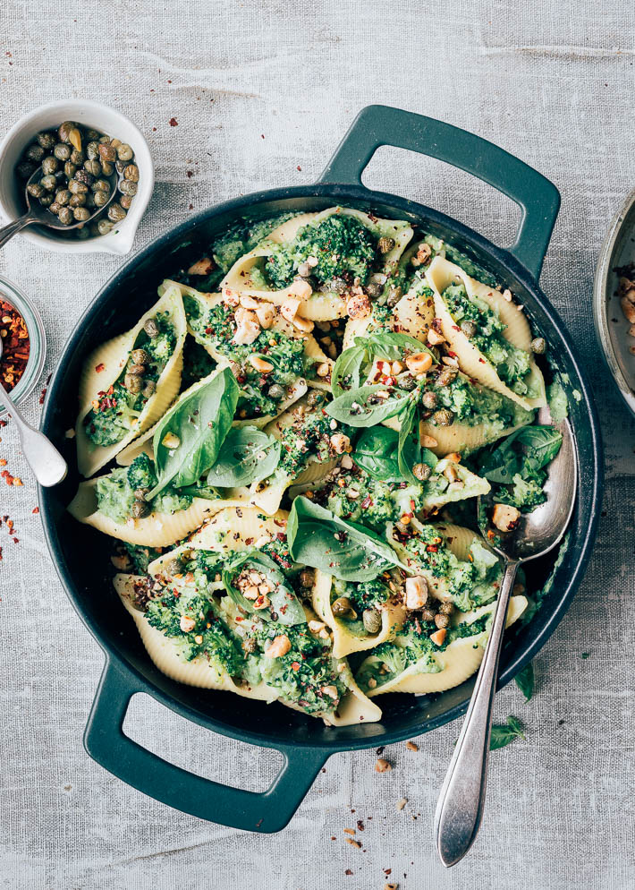 Gevulde pastaschelpen met broccoli & bloemkool