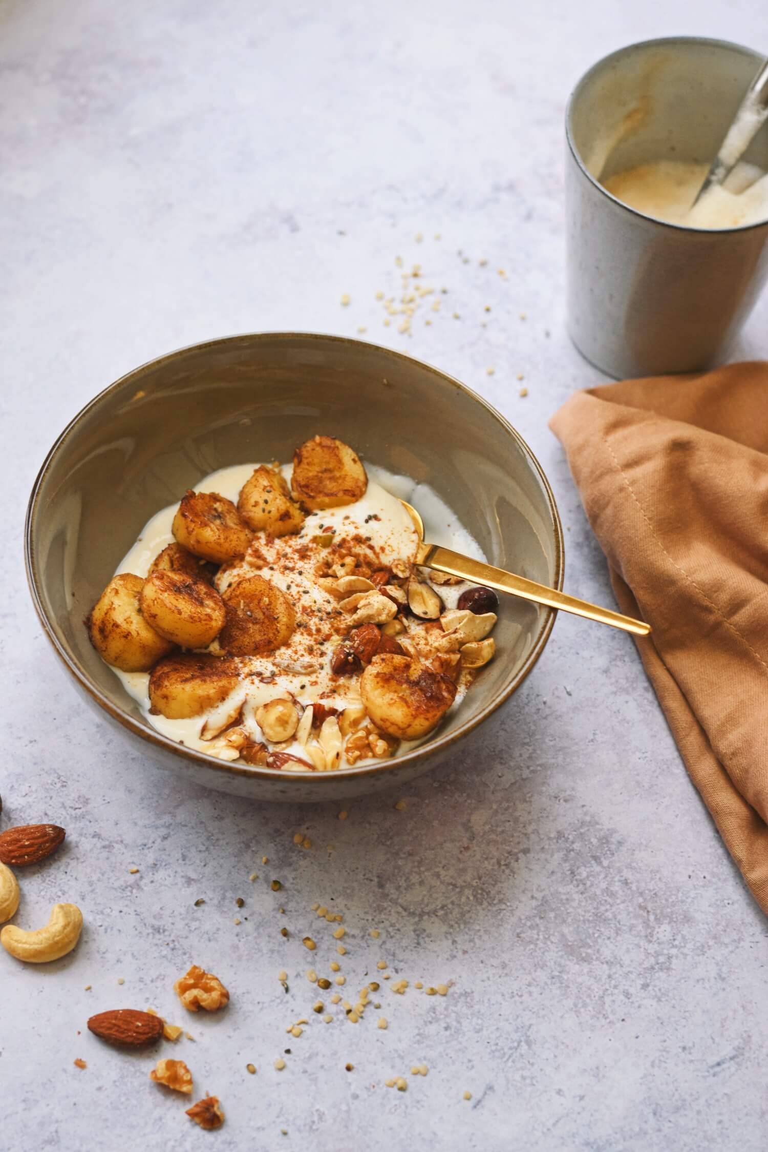 Gebakken banaan met yoghurt