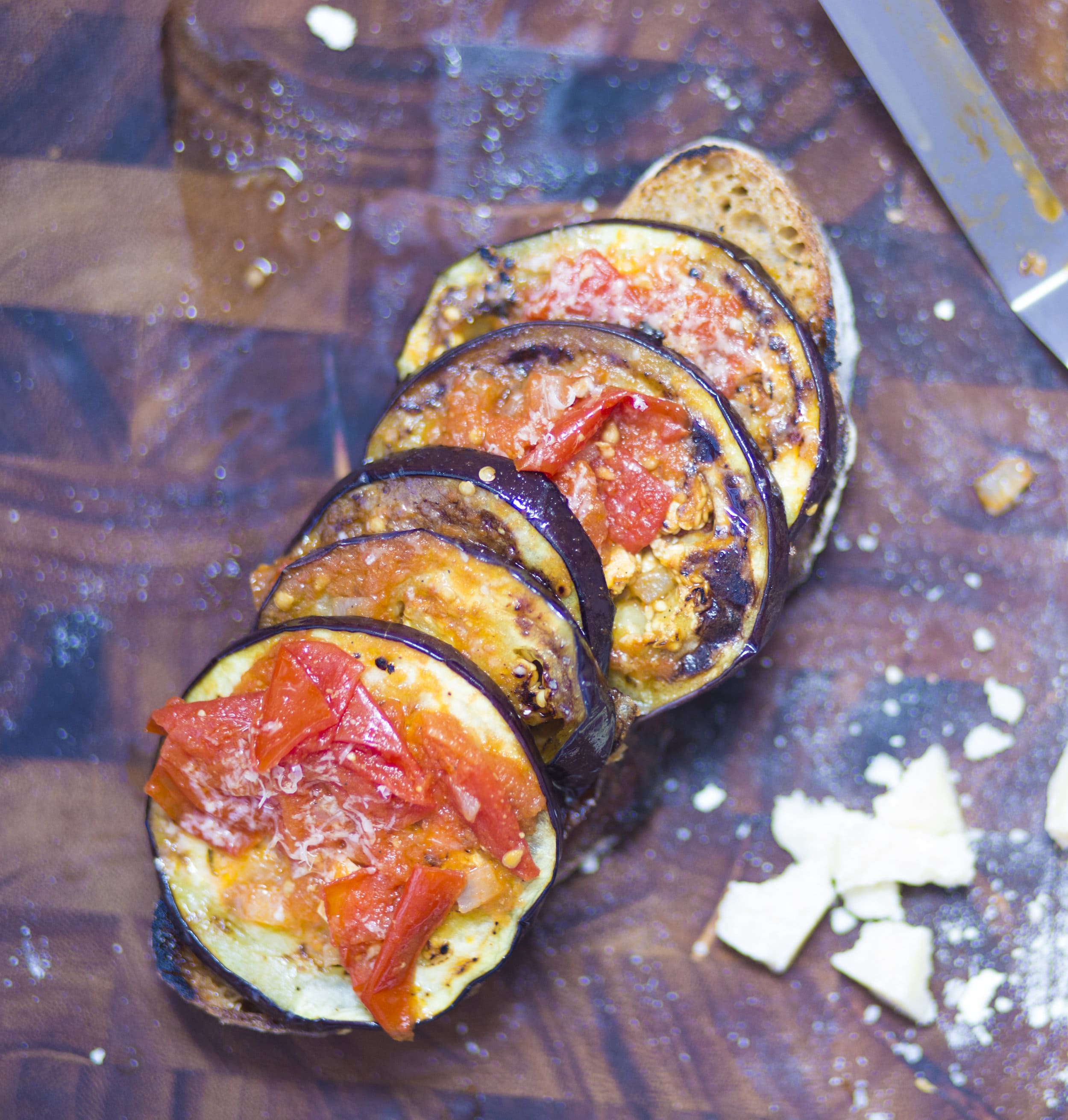 Aubergine toast