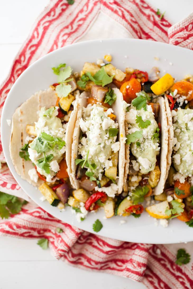 Zomerige taco's met avocado crème 