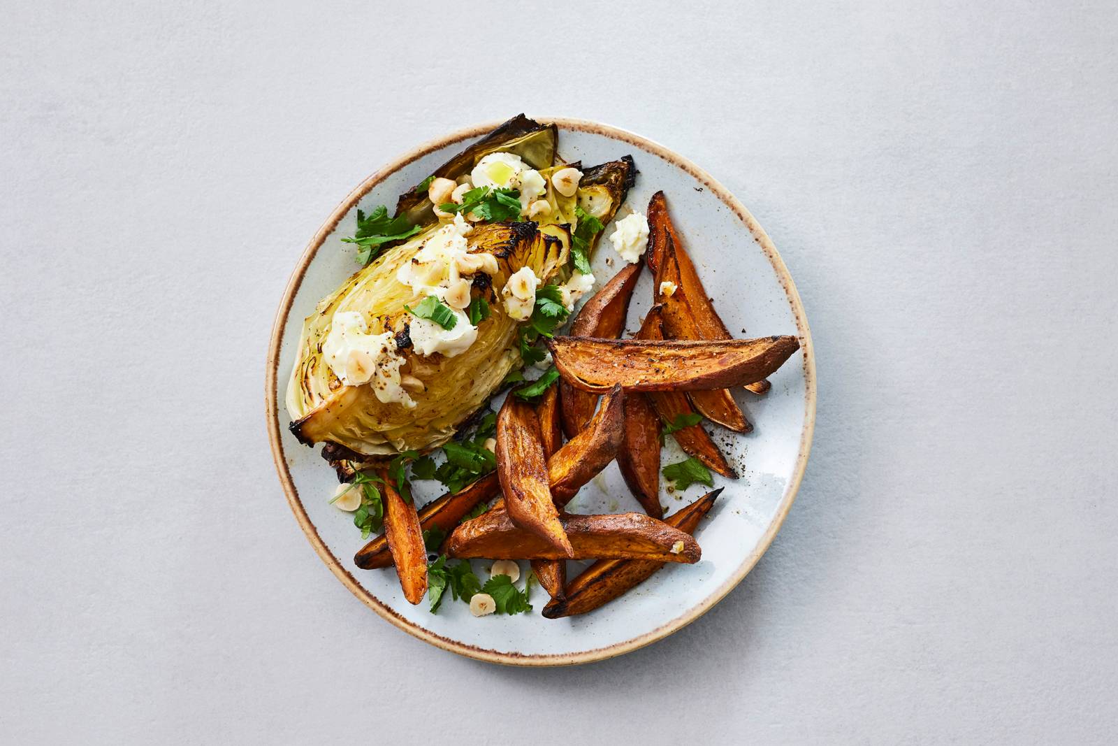 Spitskool uit de oven met feta