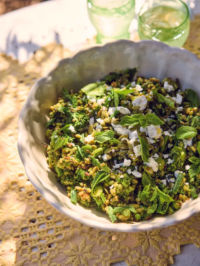 Gegrilde groene graansalade